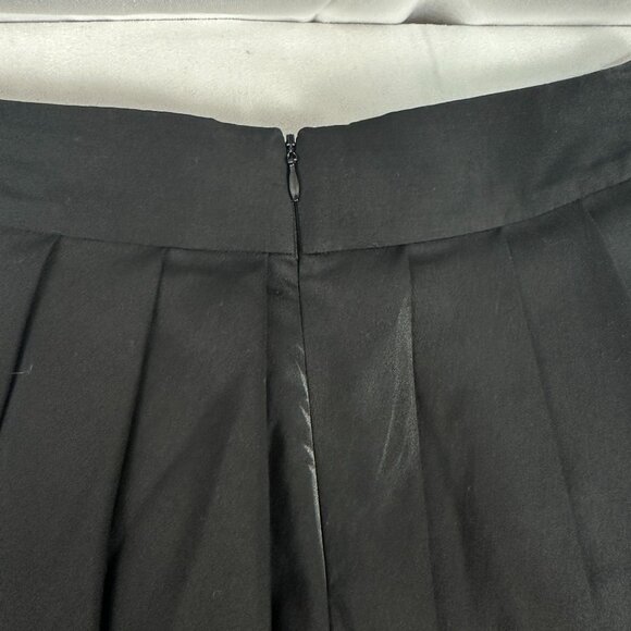 Halston Heritage Womens Black Pleated Skirt Size 8 Silk & Viscose - Picture 3 of 6